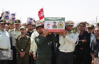«مامان، الان به نیرو احتیاج دارند؛ باید بروم»/ روایت مادر شهید «عباس پناهی»، از پسری که برای پایان خدمت رفت و با شهادت بازگشت «مامان، الان به نیرو احتیاج دارند؛ باید بروم»/ روایت مادر شهید «عباس پناهی»، از پسری که برای پایان خدمت رفت و با شهادت بازگشت