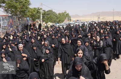 «مامان، الان به نیرو احتیاج دارند؛ باید بروم»/ روایت مادر شهید «عباس پناهی»، از پسری که برای پایان خدمت رفت و با شهادت بازگشت «مامان، الان به نیرو احتیاج دارند؛ باید بروم»/ روایت مادر شهید «عباس پناهی»، از پسری که برای پایان خدمت رفت و با شهادت بازگشت