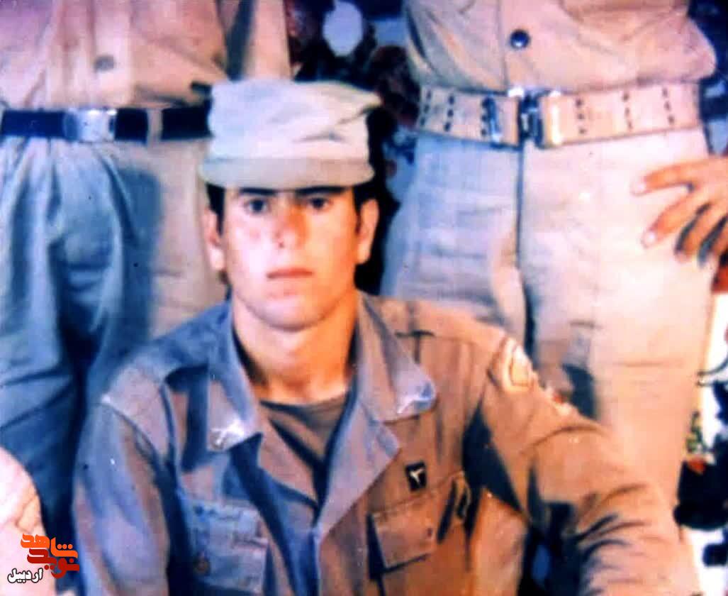 تصاویر کمتر دیده شده از شهید «امین باقری دروجی» تصاویر کمتر دیده شده از شهید «امین باقری دروجی»