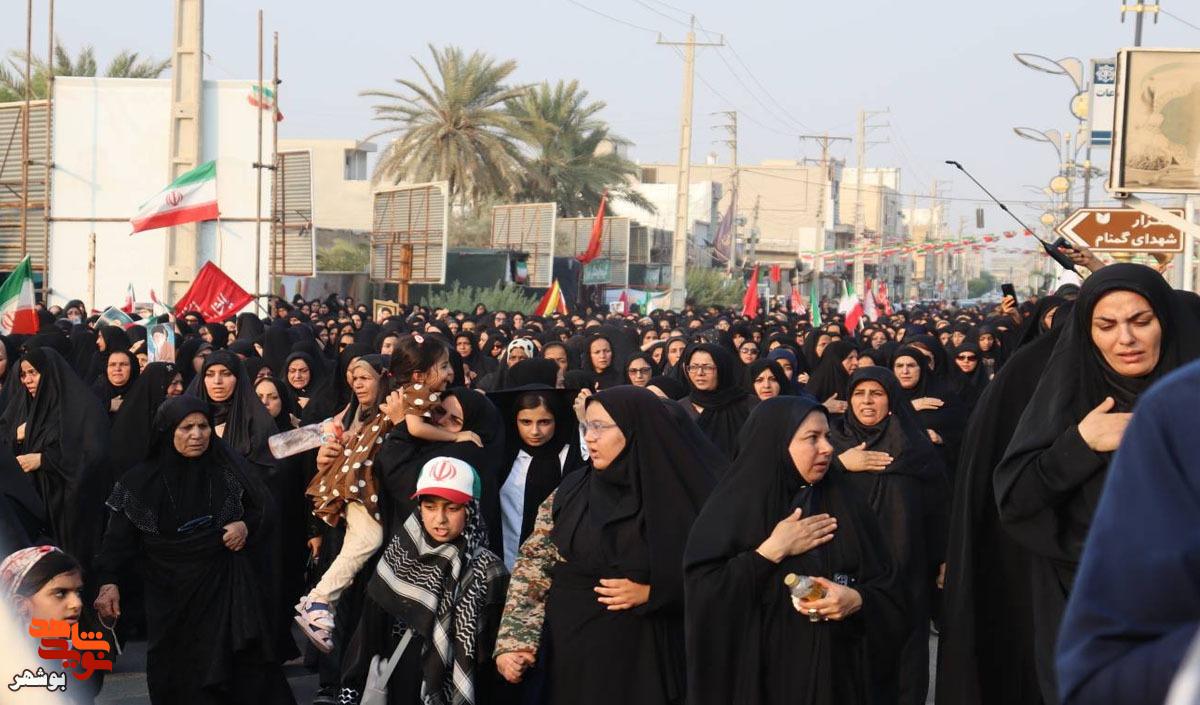 قاب‌های ماندگار از تشییع حماسی شهدای لاوان بر دستان مردم دَیِّر