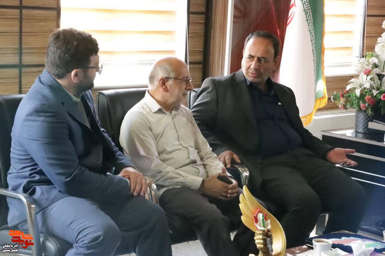 تجلیل از مهندس جلیلی، مدیرکل بنیاد شهید و امورایثارگران آذربایجانغربی تجلیل از مهندس جلیلی، مدیرکل بنیاد شهید و امورایثارگران آذربایجانغربی