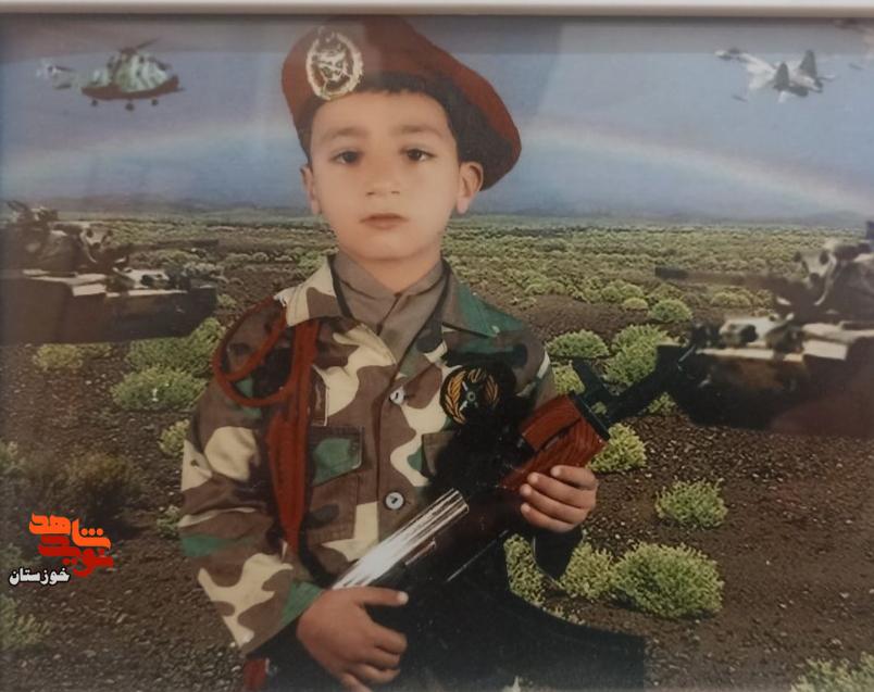 پسری که تکیهگاه خانواده بود؛ روایت مادر شهید «فردین مهدی پور» پسری که تکیهگاه خانواده بود؛ روایت مادر شهید «فردین مهدی پور»