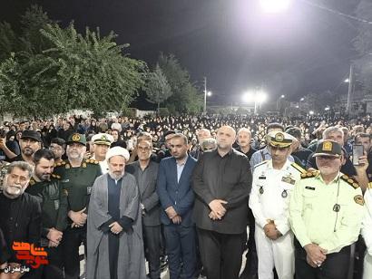وداع باشکوه مردم ولایی میاندورود با پیکر مطهر شهید والامقام «ناخدا دوم امیرحسین سلیمزاده» وداع باشکوه مردم ولایی میاندورود با پیکر مطهر شهید والامقام «ناخدا دوم امیرحسین سلیمزاده»