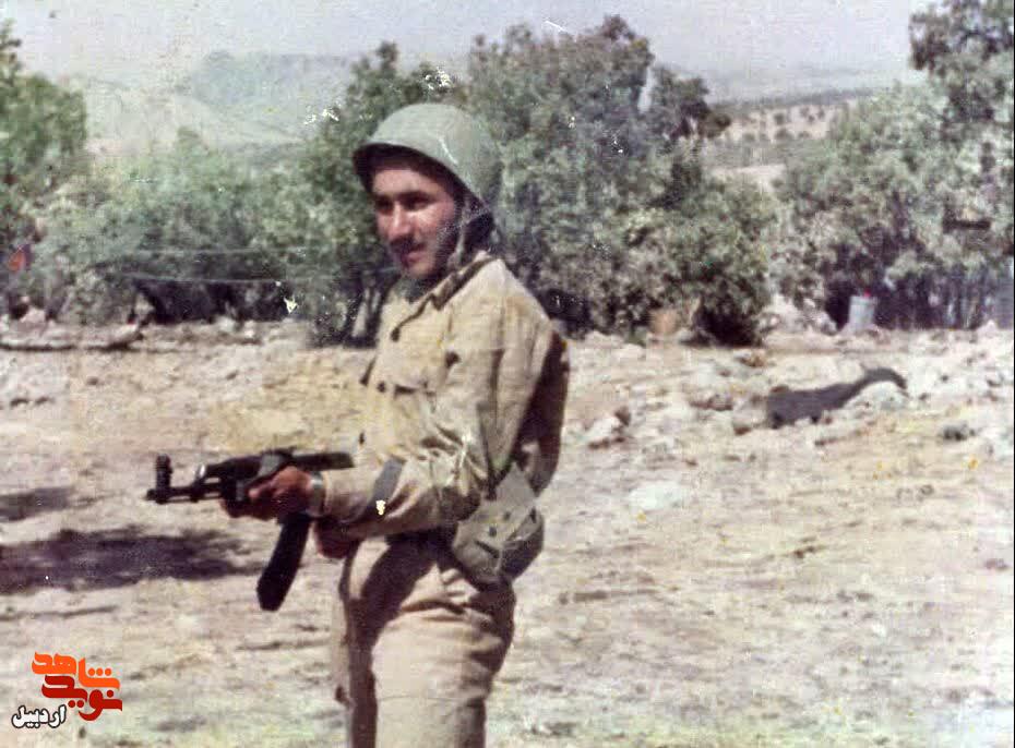 تصاویر کمتر دیده شده از شهید «رضاقلی باهنر دمیرچی» تصاویر کمتر دیده شده از شهید «رضاقلی باهنر دمیرچی»