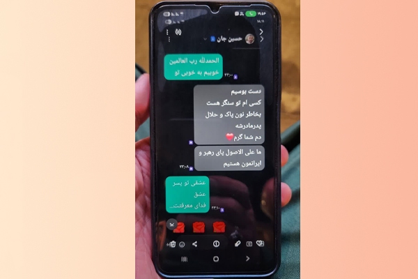 فیلم | «علیالاصول پای رهبر و ایرانمون هستیم» فیلم | «علیالاصول پای رهبر و ایرانمون هستیم»