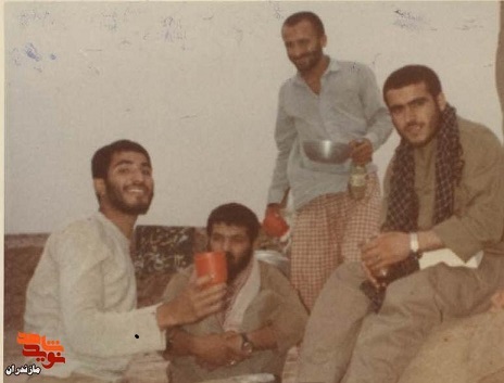 تصاویر به جا مانده از شهید «مهدی ملکی» تصاویر به جا مانده از شهید «مهدی ملکی»