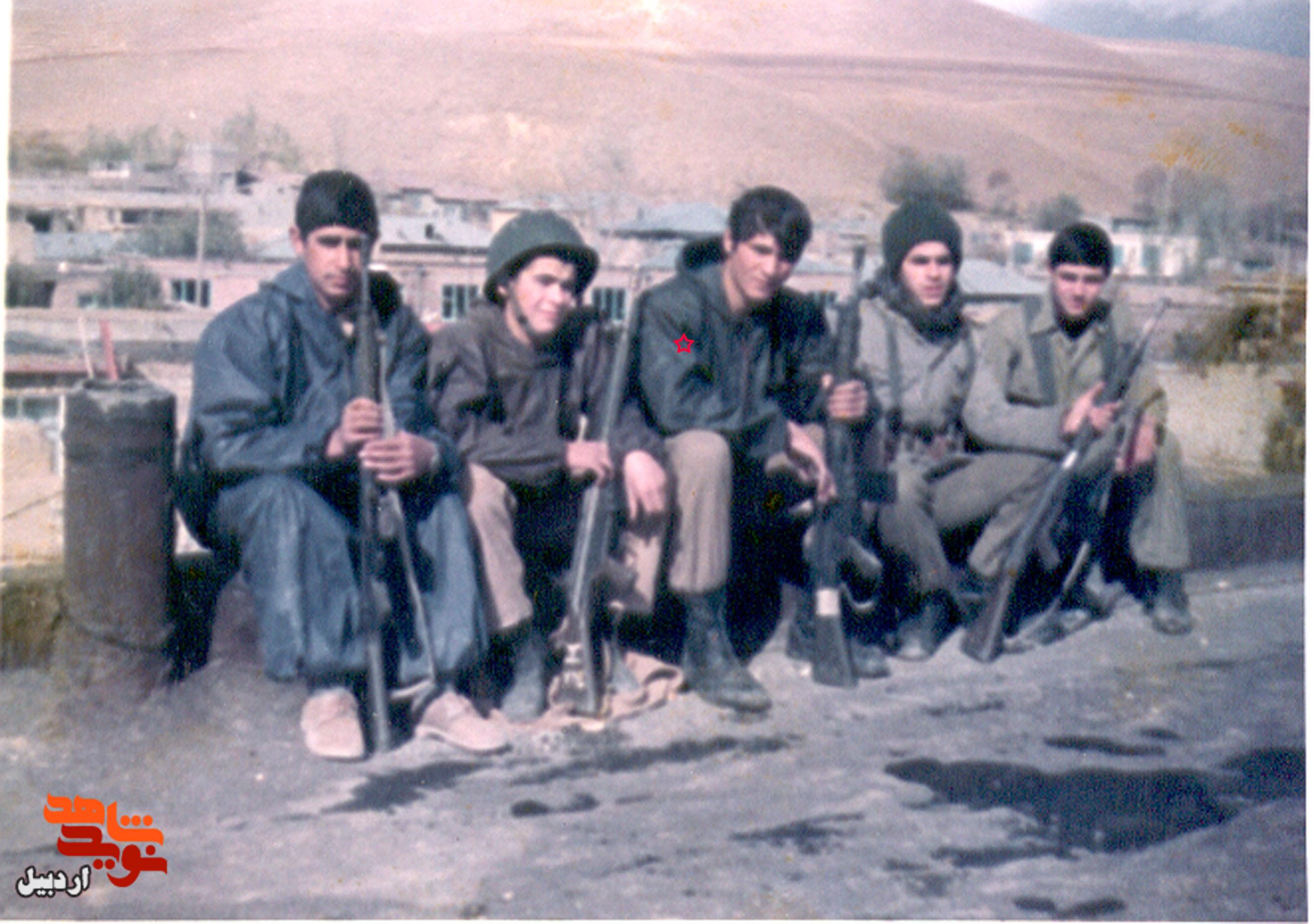 تصاویر کمتر دیده شده از شهید «عیسی بیگتاش» تصاویر کمتر دیده شده از شهید «عیسی بیگتاش»