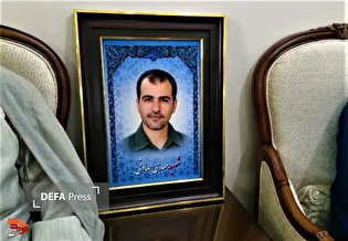 دیدار اهالی هنر و رسانه قم با خانواده پاسدار شهید «مهدی صادقی»