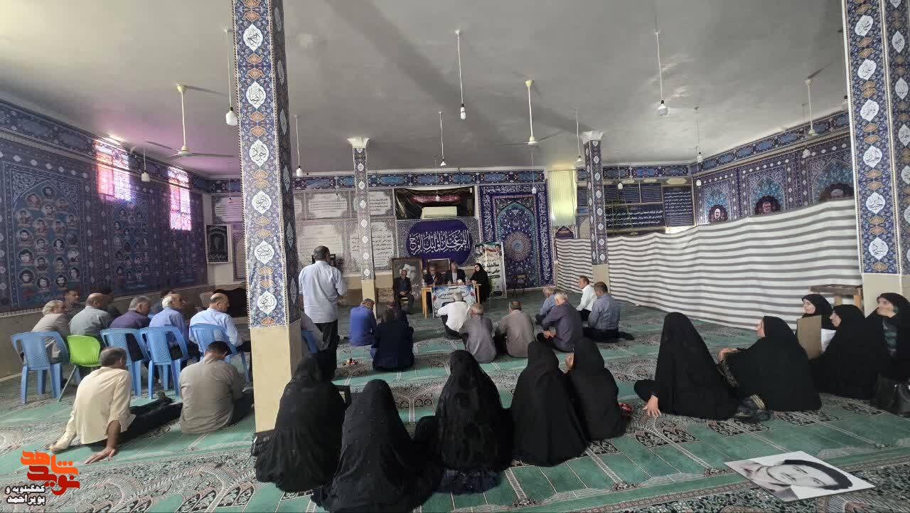بی‌واسطه با یادگاران ایثار؛ قاب‌هایی از میز خدمت بنیاد شهید در باشت
