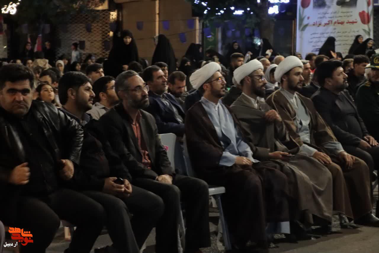 حضور کاروانهای راهیان نور اردبیل در یادمان شهدای چالدران حضور کاروانهای راهیان نور اردبیل در یادمان شهدای چالدران