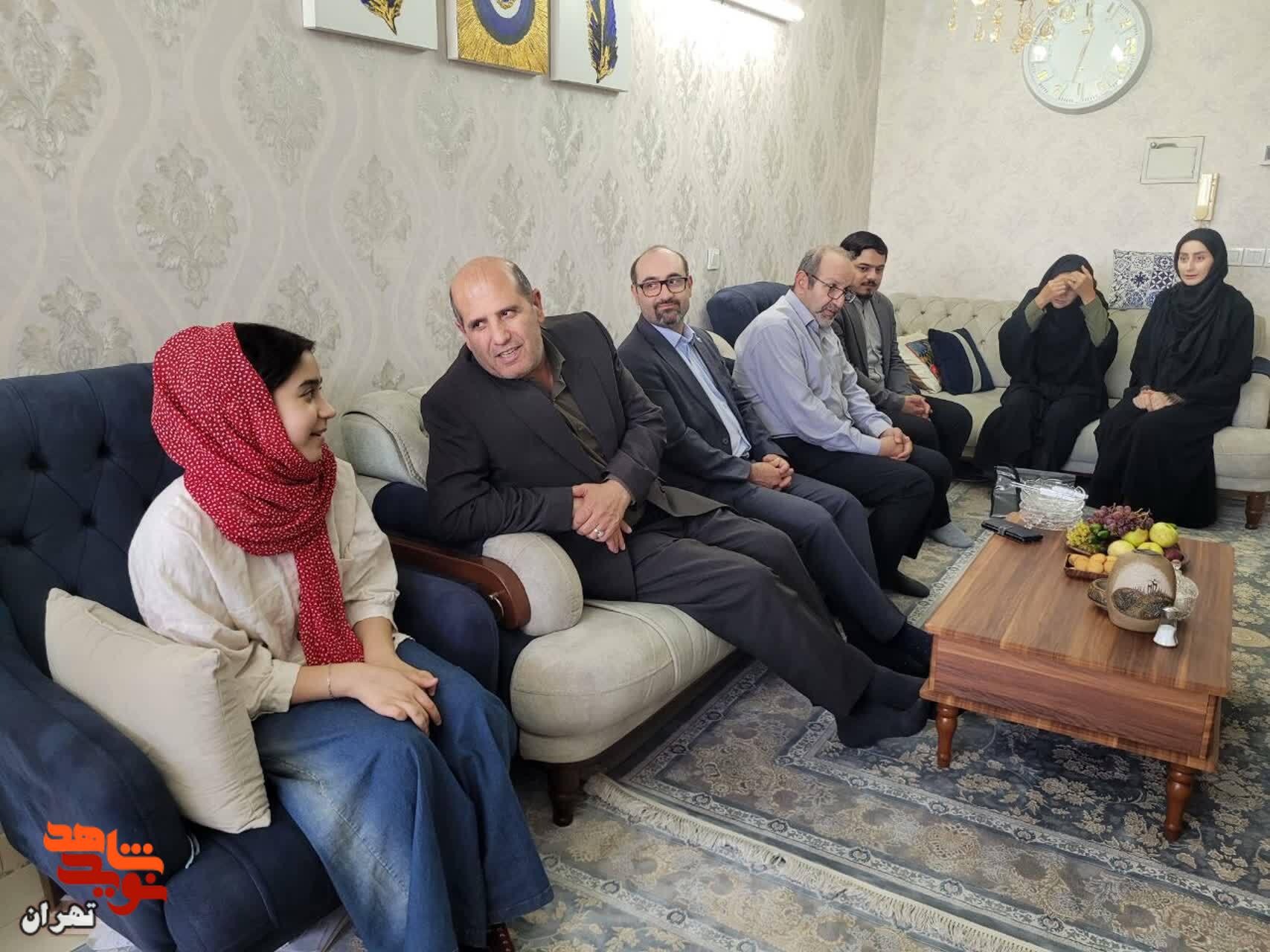 پرچمدارانِ صبر؛ سرمایههایی که امنیت امروزمان مدیونِ استقامت آنهاست پرچمدارانِ صبر؛ سرمایههایی که امنیت امروزمان مدیونِ استقامت آنهاست