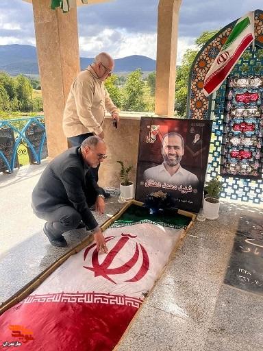سفر مدیرکل بنیاد شهید مازندران به دودانگه ساری؛ از دیدار با خانواده شهدا تا ادای احترام در گلزار شهدا سفر مدیرکل بنیاد شهید مازندران به دودانگه ساری؛ از دیدار با خانواده شهدا تا ادای احترام در گلزار شهدا