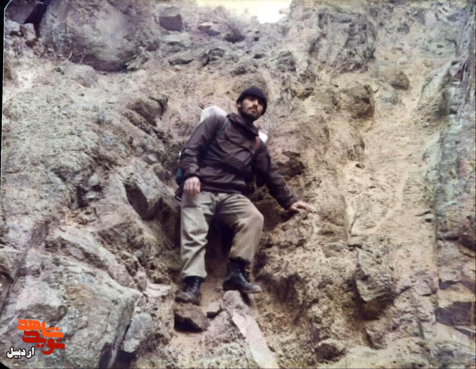 تصاویر کمتر دیده شده از شهید «جمشید کرامتی نیارق» تصاویر کمتر دیده شده از شهید «جمشید کرامتی نیارق»
