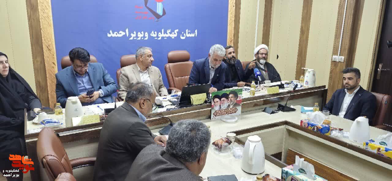 تسلط بر قانون جامع، پیششرط جلوگیری از بیمهری اداری به جامعه ایثارگران است تسلط بر قانون جامع، پیششرط جلوگیری از بیمهری اداری به جامعه ایثارگران است