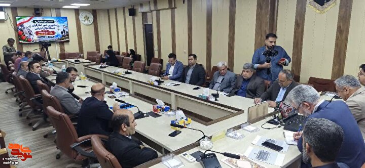 تصاویر/نشست دوماهانه مشاورین امور ایثارگران دستگاه‌های اجرایی استان با موضوع گرامیداشت هفته دفاع مقدس