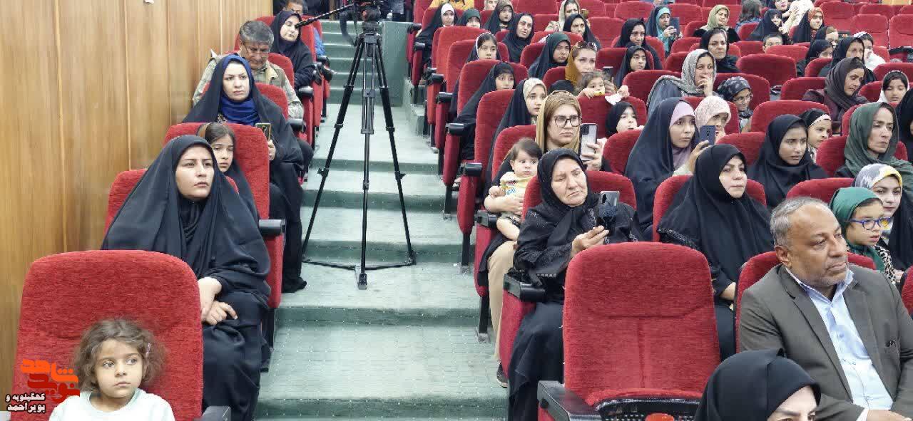 تصاویر/آیین تجلیل از برگزیدگان طرح بازخوانی وصیت‌نامه شهدا