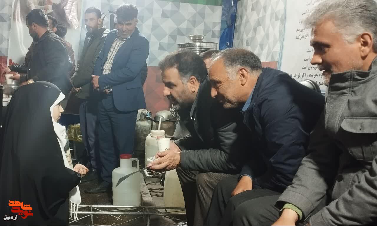 ۲۰۰ شب خدمت در تجمع شبانه+ عکس ۲۰۰ شب خدمت در تجمع شبانه+ عکس