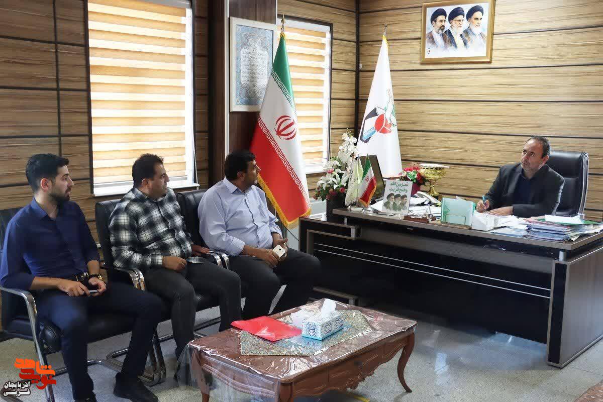 دیدار جمعی از خانوادههای معظم شهدا و ایثارگران با مدیرکل بنیاد شهید و امور ایثارگران آذربایجانغربی دیدار جمعی از خانوادههای معظم شهدا و ایثارگران با مدیرکل بنیاد شهید و امور ایثارگران آذربایجانغربی