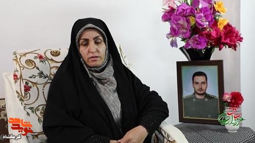 از قهرمانی در مویتای تا خدمت در لباس پرستاری؛ روایت مادر از شهید «صابر اکبری مهرنیا» از قهرمانی در مویتای تا خدمت در لباس پرستاری؛ روایت مادر از شهید «صابر اکبری مهرنیا»