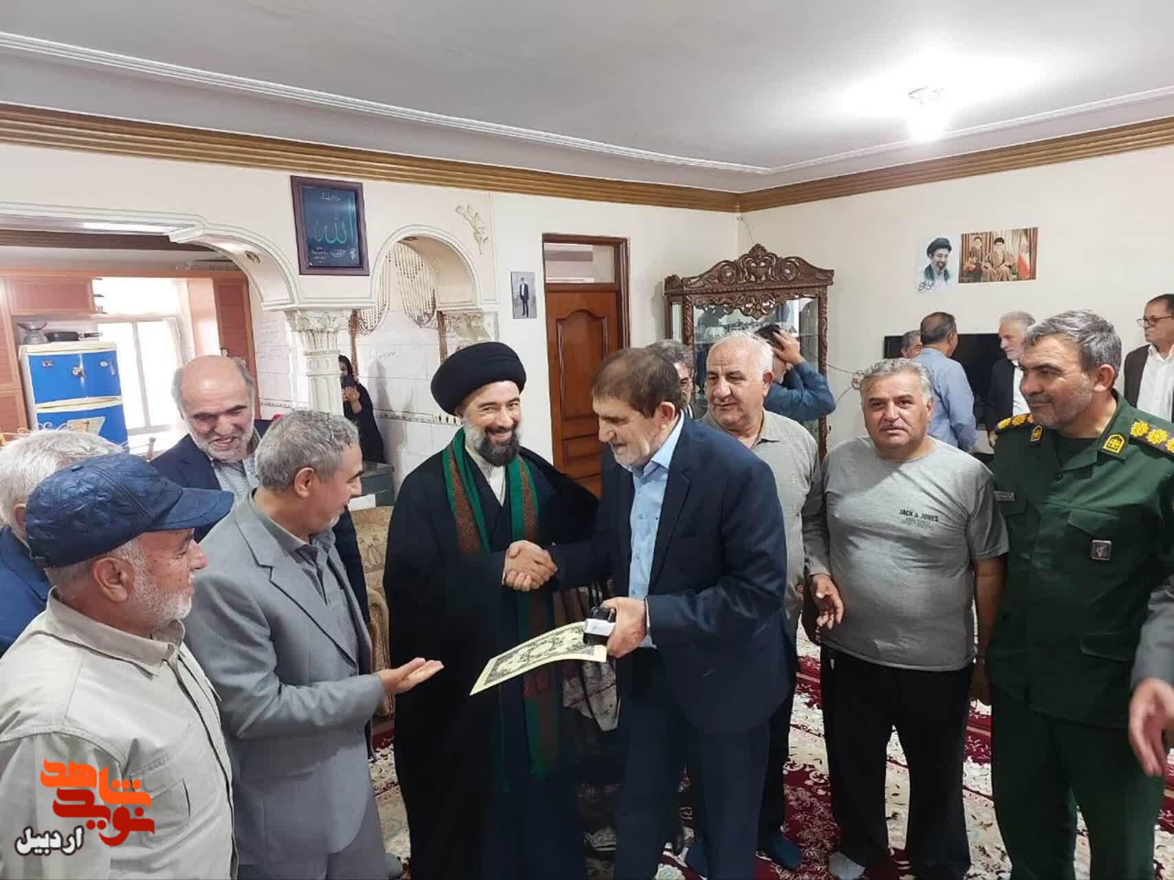 برگزاری یادواره خانگی شهید «عوض جدی» در بیلهسوار برگزاری یادواره خانگی شهید «عوض جدی» در بیلهسوار