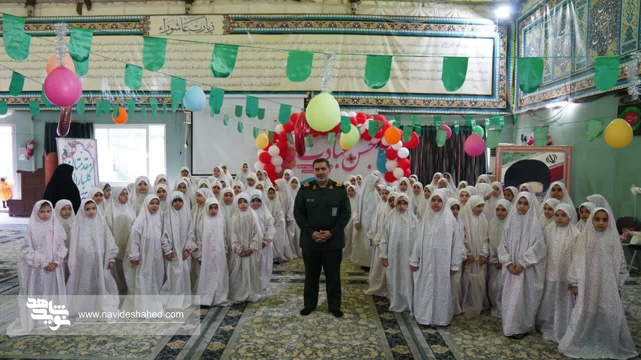جشن عبادت دختر شهید هوافضا؛ آسمان نظارهگر بندگی شد جشن عبادت دختر شهید هوافضا؛ آسمان نظارهگر بندگی شد
