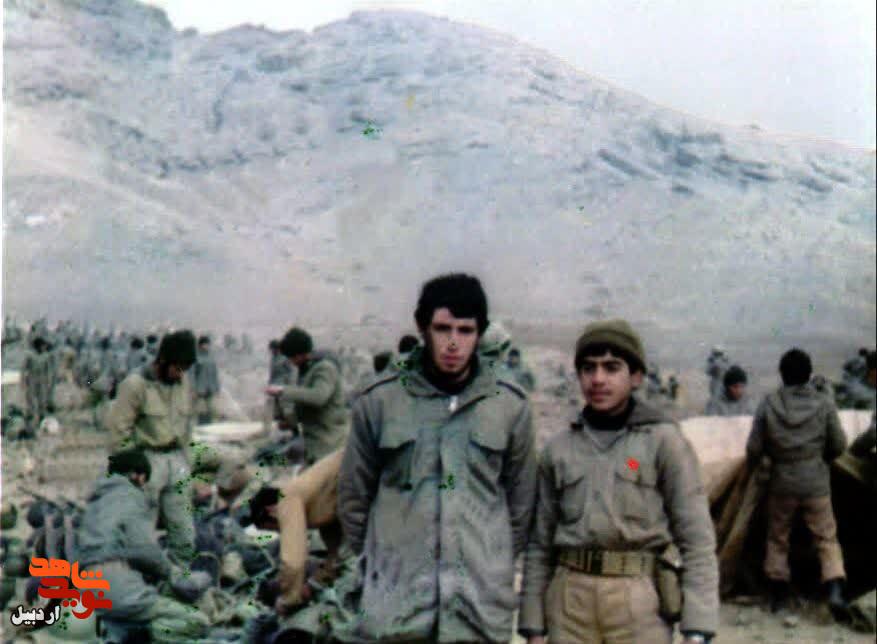 تصاویر کمتر دیده شده از شهید «واحد رضایی» تصاویر کمتر دیده شده از شهید «واحد رضایی»