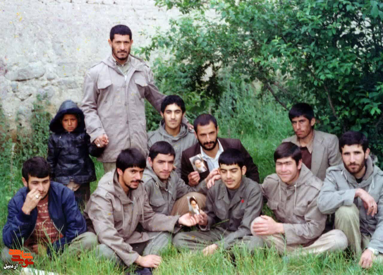 تصاویر کمتر دیده شده از شهید «واحد رضایی» تصاویر کمتر دیده شده از شهید «واحد رضایی»