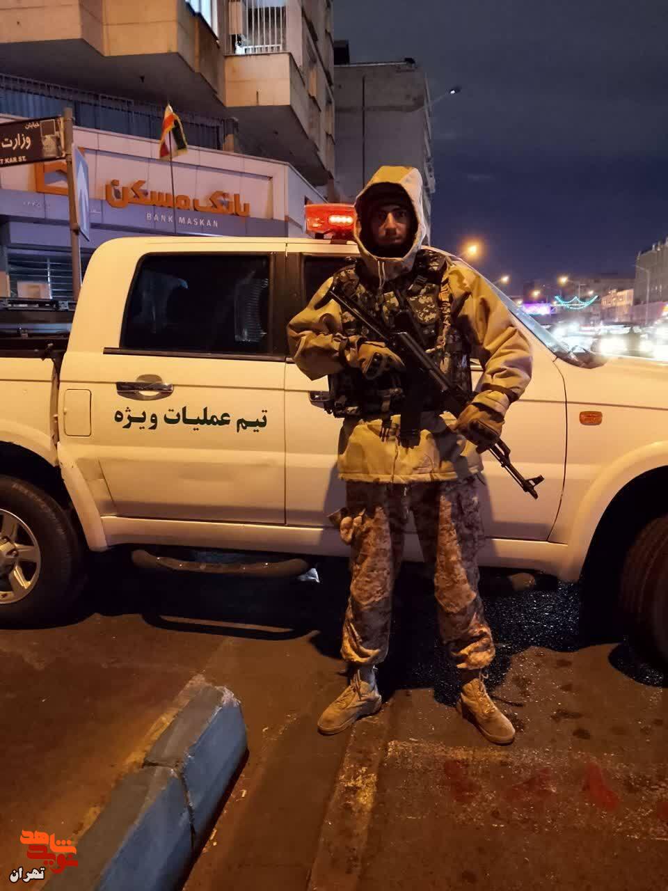 جوان ۱۷ ساله‌ام را فدای آقا سید مجتبی خامنه‌ای کردم و پای این بیعت ایستاده‌ام