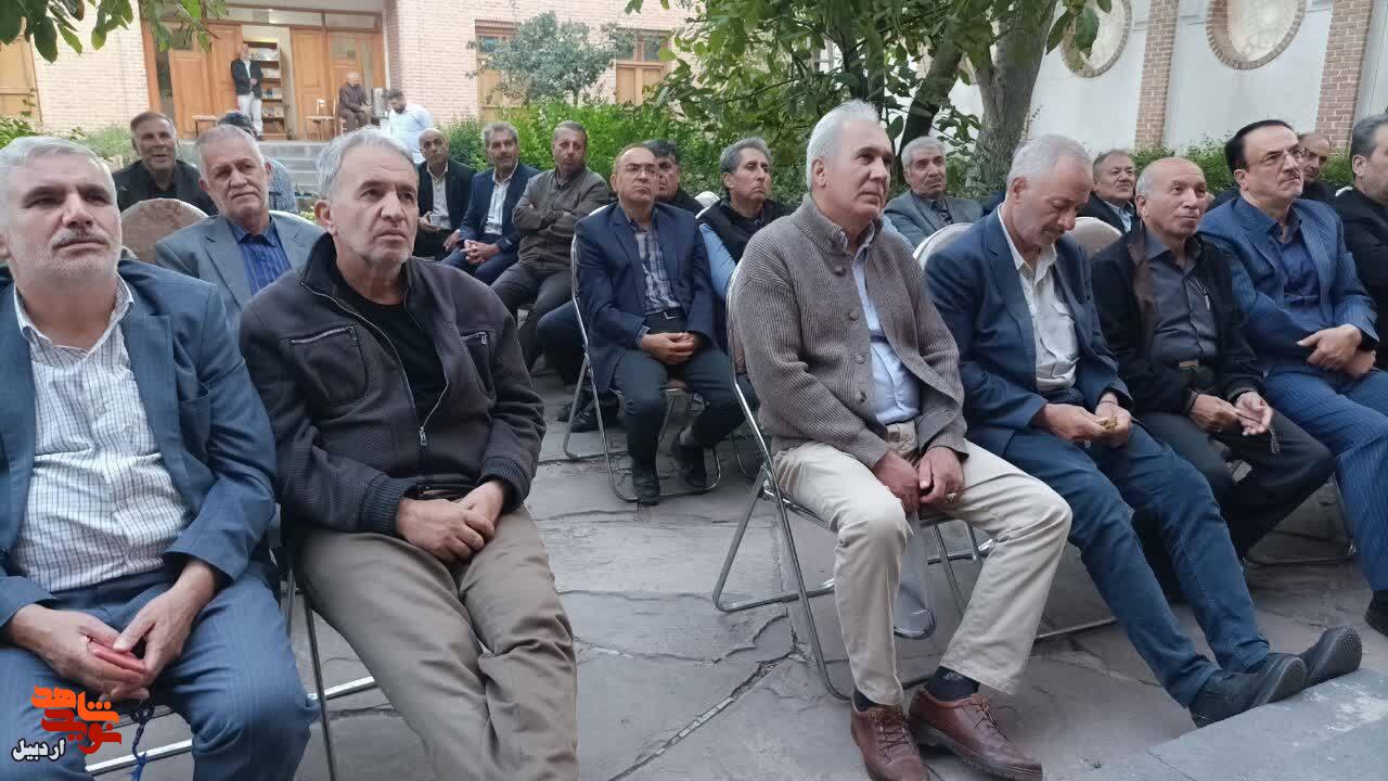 برگزاری نشست تبیینی آزادگان در موزه شهدای اردبیل+ عکس برگزاری نشست تبیینی آزادگان در موزه شهدای اردبیل+ عکس
