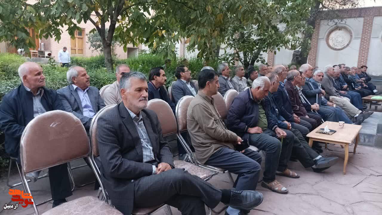 برگزاری نشست تبیینی آزادگان در موزه شهدای اردبیل+ عکس برگزاری نشست تبیینی آزادگان در موزه شهدای اردبیل+ عکس