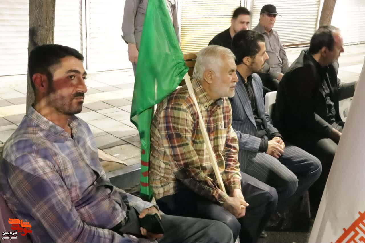 میز ارتباطات بنیاد شهید در دویست و پنجمین شب اجتماعات شبانه ایران قوی
