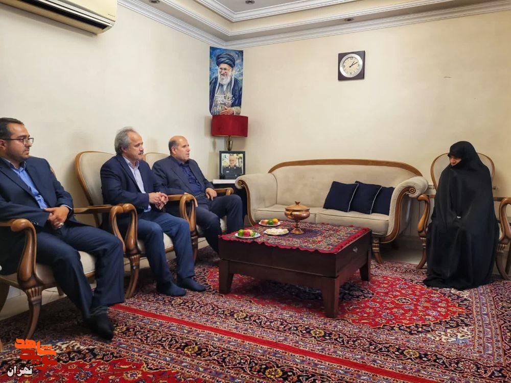 تبیین مجاهدت فرماندهان شهید؛ ضرورتی برای انتقال میراث ایثار به نسلهای آینده تبیین مجاهدت فرماندهان شهید؛ ضرورتی برای انتقال میراث ایثار به نسلهای آینده