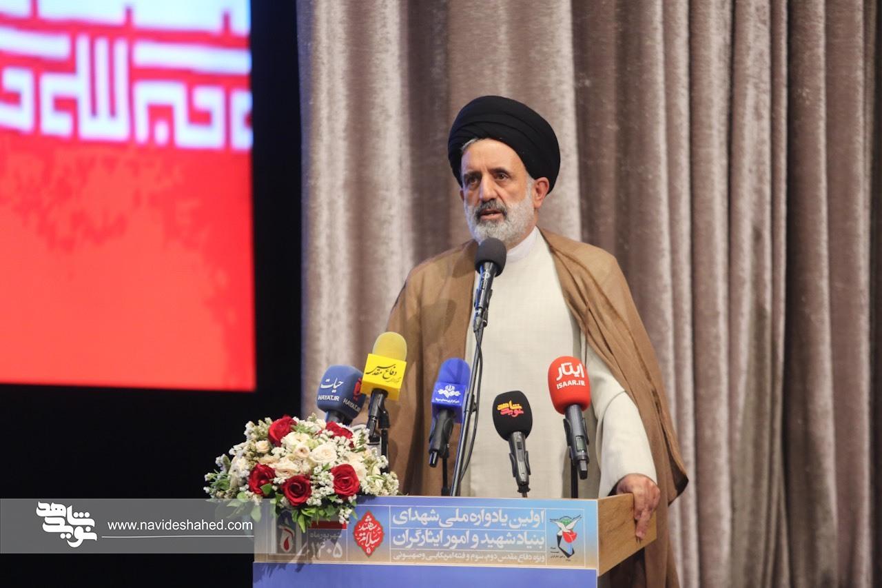 تمام پیشرفتهای کشور، مرهون مجاهدت شهدا و ایثارگران است تمام پیشرفتهای کشور، مرهون مجاهدت شهدا و ایثارگران است