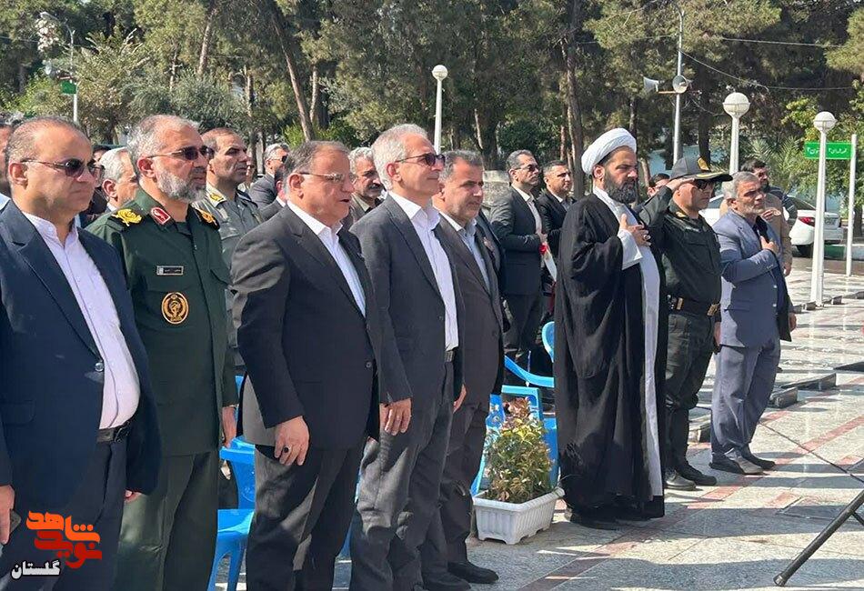 تجدید میثاق مسئولان گلستان با آرمانهای شهدا در آغاز هفته دولت تجدید میثاق مسئولان گلستان با آرمانهای شهدا در آغاز هفته دولت