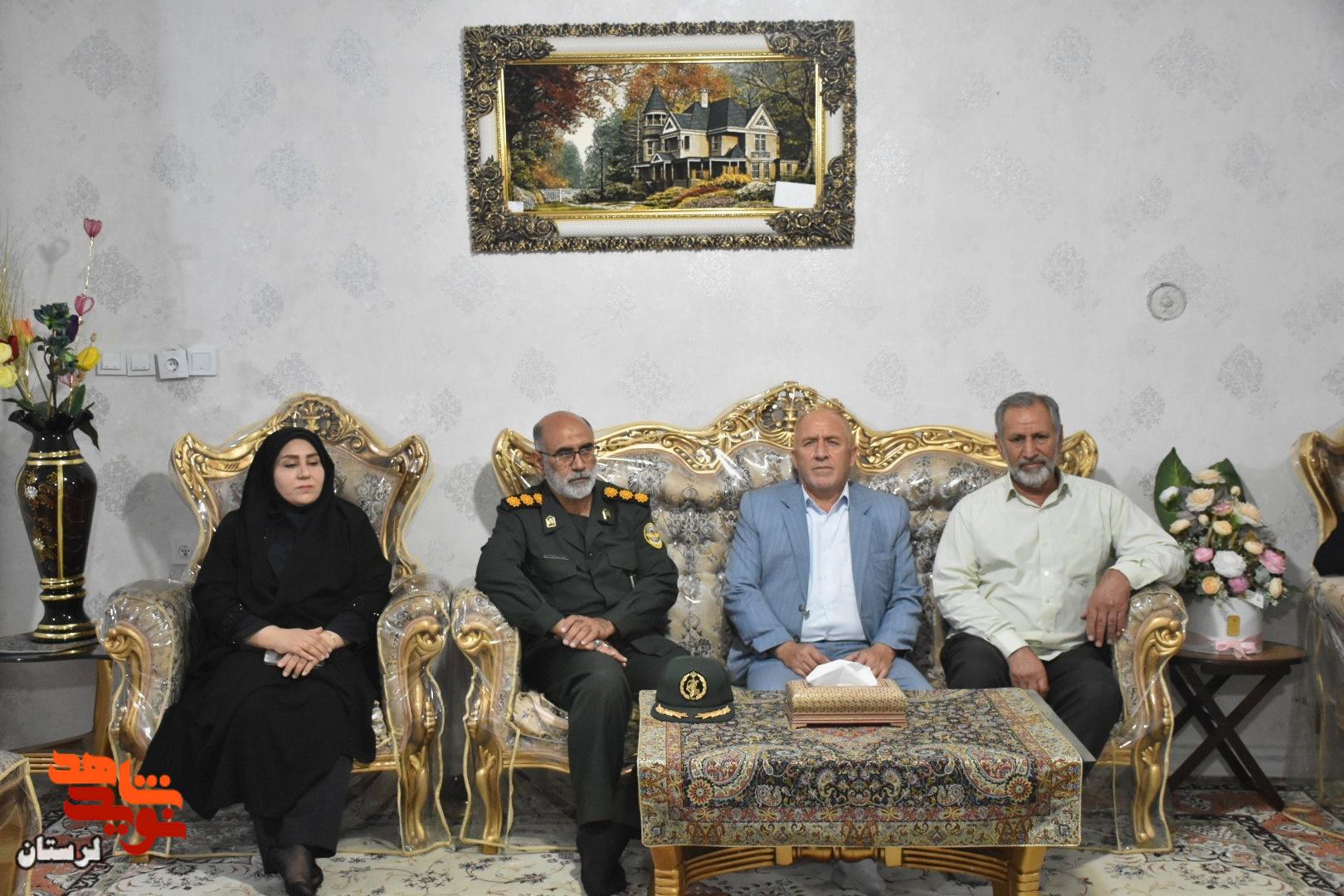 دیدار مدیرکل بنیاد شهید لرستان با جمعی از آزادگان خرم‌آباد