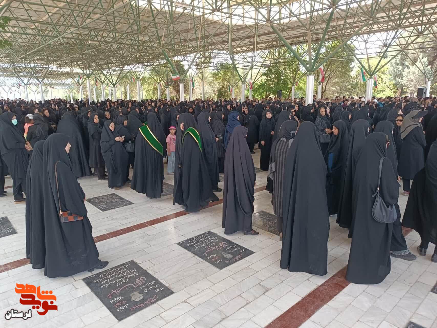 پیکر شهید مدافع امنیت «امین عزیزی» در زادگاهش آرام گرفت