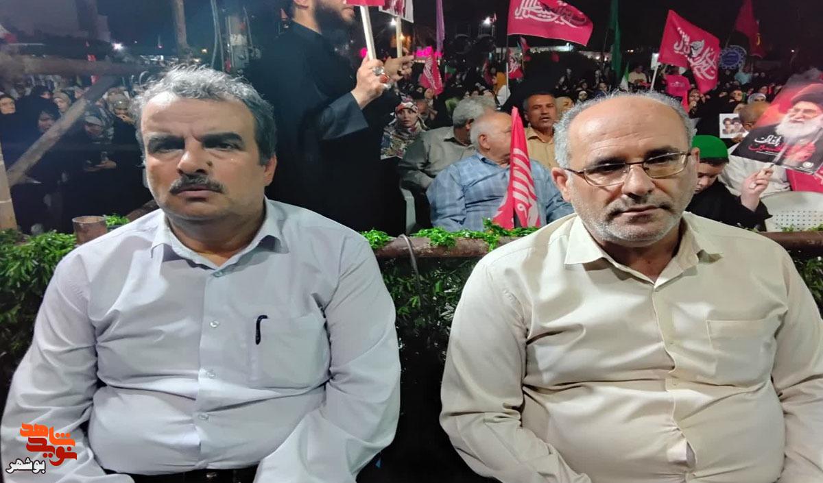 تجلیل از هفت خانواده شهید «جنگ اقتدار رمضان» در بوشهر