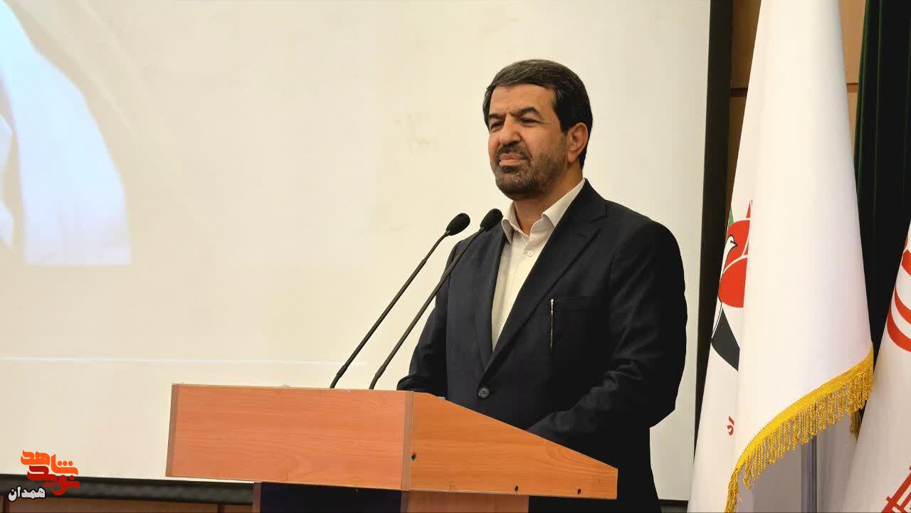 یادواره هشت شهید کارمند بنیاد شهید همدان برگزار شد یادواره هشت شهید کارمند بنیاد شهید همدان برگزار شد