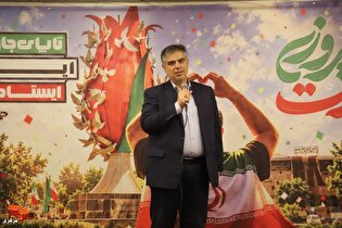 دیدار با خانواده شهدا، توان مسئولان را برای ادامه خدمت مضاعف می‌کند