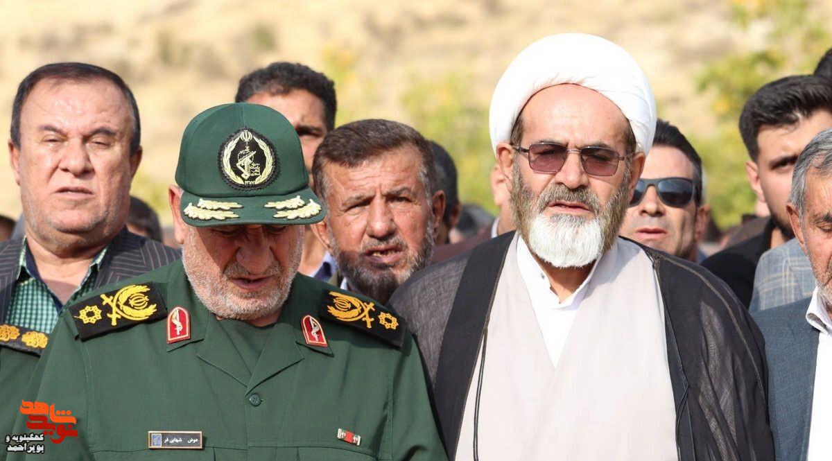 تشییع باشکوه کهنه «سرباز وطن» در یاسوج