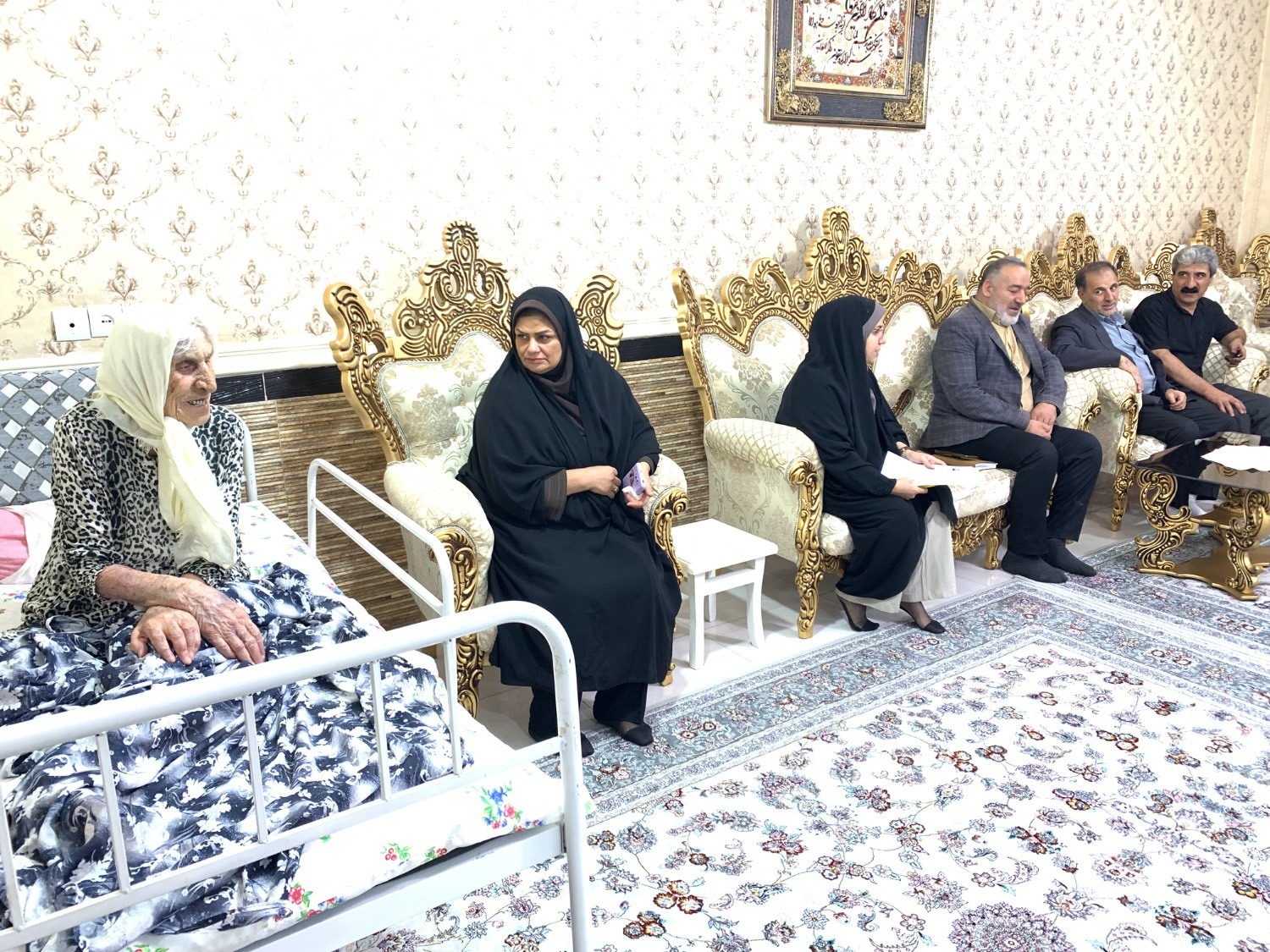 دیدار مدیرکل بنیاد شهید و امور ایثارگران کردستان با خانواده شهدای امنیت