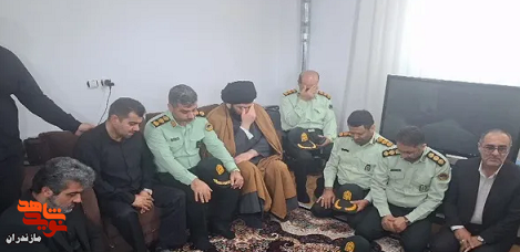 دیدار مدیرکل بنیاد شهید مازندران با خانواده شهید مدافع امنیت استوار دوم قاسمی در ساری+تصاویر