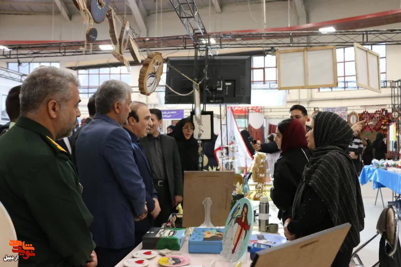 غرفه بنیاد شهید اردبیل در نمایشگاه توانمندی بانوان افتتاح شد غرفه بنیاد شهید اردبیل در نمایشگاه توانمندی بانوان افتتاح شد