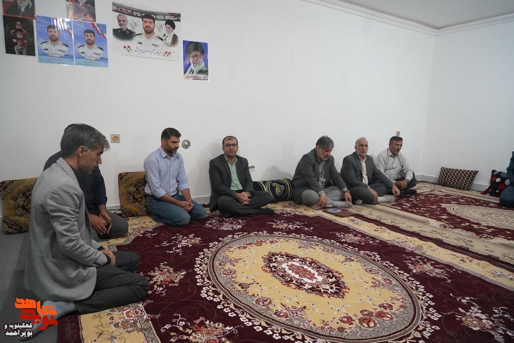 تجلیل مدیرعامل صندوق ذخیره بسیجیان کشور از خانواده شهدای عضو صندوق در یاسوج