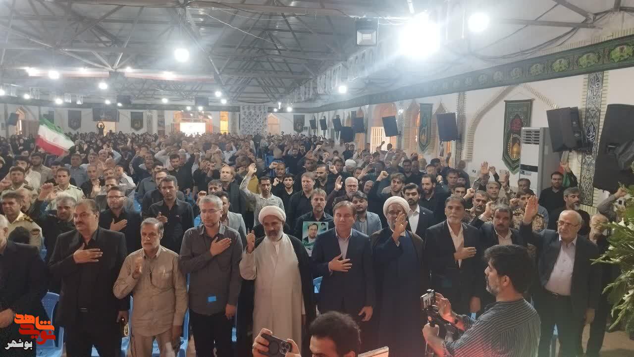 گزارش| مسئولان عالی رتبه کشور با ۵ شهید «جنگ اقتدار رمضان» در وحدتیه تجدید میثاق کردند