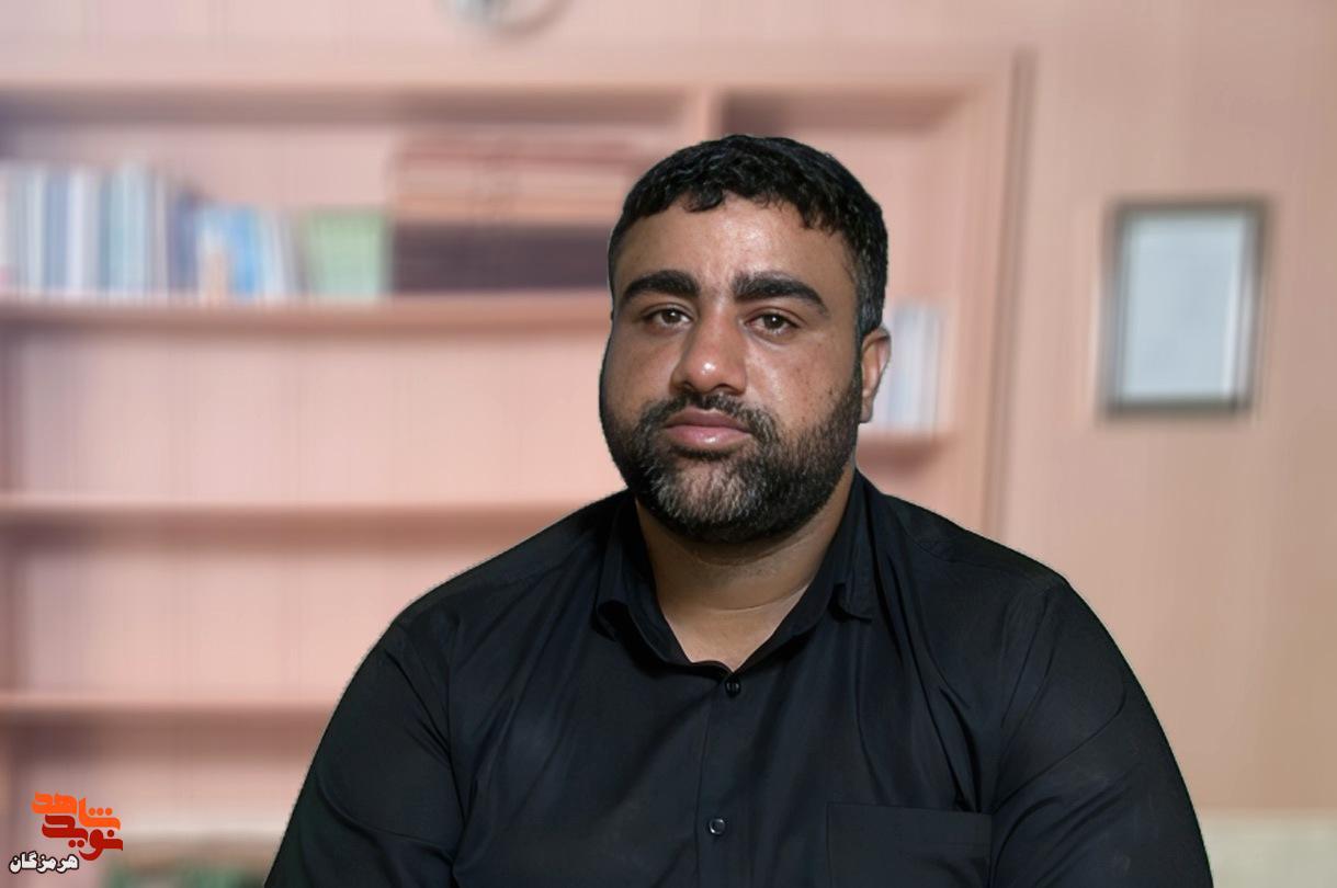 «تنها سلاحشان خودکار و مدادشان بود»؛ روایت پدر یکی از شهدای شجره طیبه میناب «تنها سلاحشان خودکار و مدادشان بود»؛ روایت پدر یکی از شهدای شجره طیبه میناب