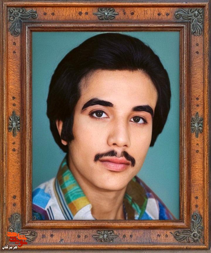 ی ی