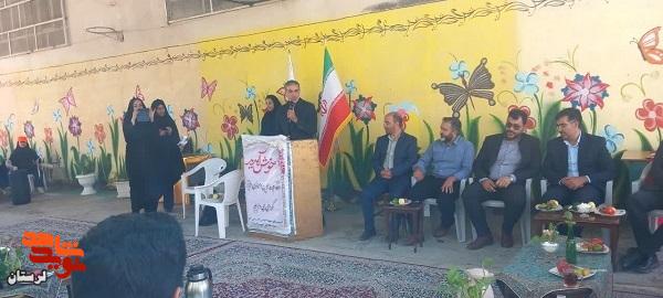 برگزاری آیین « مقاومت و ایثار» و نواختن زنگ مهر در مدارس شاهد شهرستان