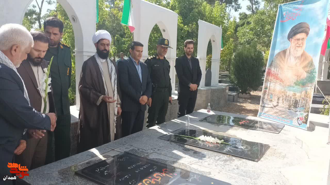 میهمانی لاله‌ها در شهرستان رزن برگزار شد
