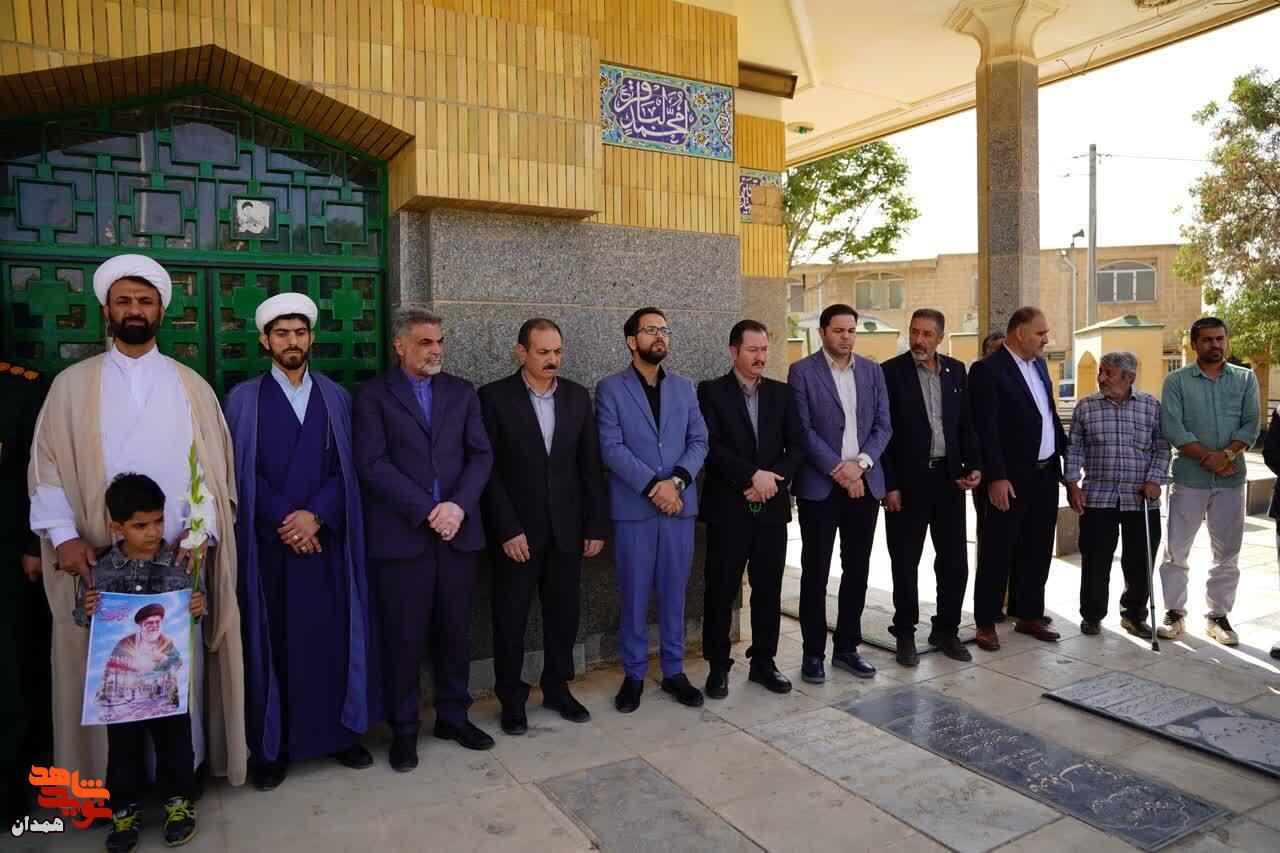 میهمانی لالهها در شهرستان بهار برگزار شد میهمانی لالهها در شهرستان بهار برگزار شد